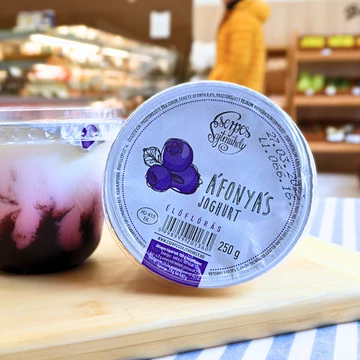Cserpes áfonyás joghurt 250g