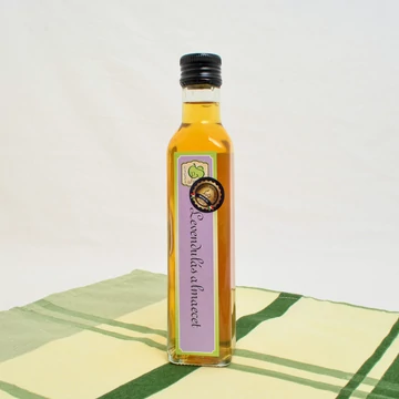 Csúzi Pince -Fűszeres Almaecet Levendulával 250 ml 