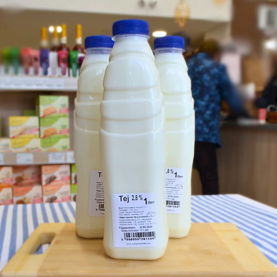 Cserpes Tej 2,8% 1l