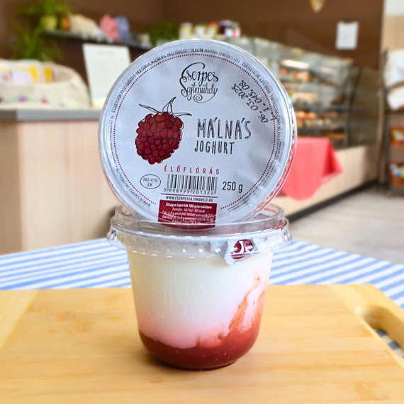 Cserpes Málnás joghurt 250g