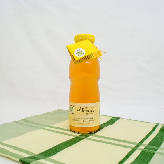 Csúzi Pince Mézen érlelt szűretlen Almaecet 500ml