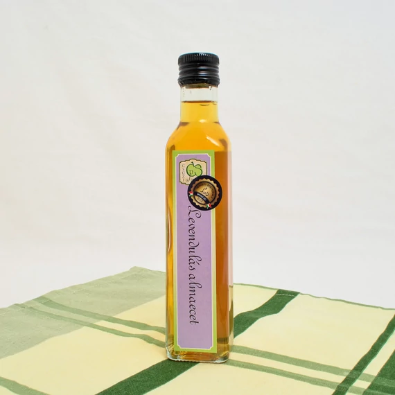 Csúzi Pince -Fűszeres Almaecet Levendulával 250 ml 