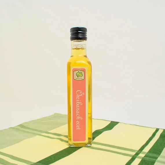 Csúzi Pince Őszibarackecet 250ml